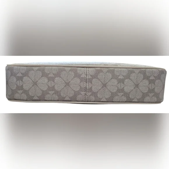 Kate Spade Dark Beige PVC Flower Crossbody Bag, With Silver Hardware, New w/tags - Picture 4 of 8